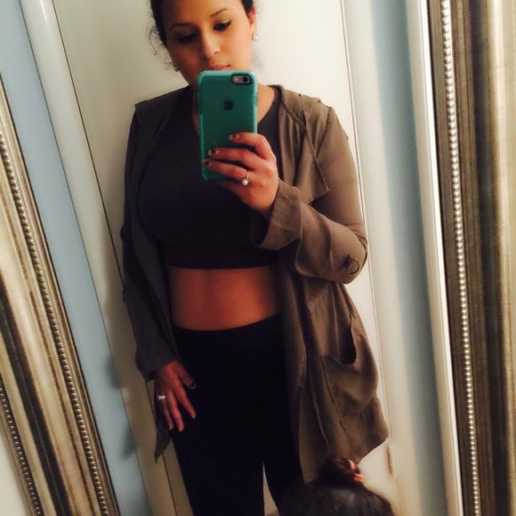 Hi I'm Osiri, 26. Ys old mommy to 3 babies - Picture 4 of 4