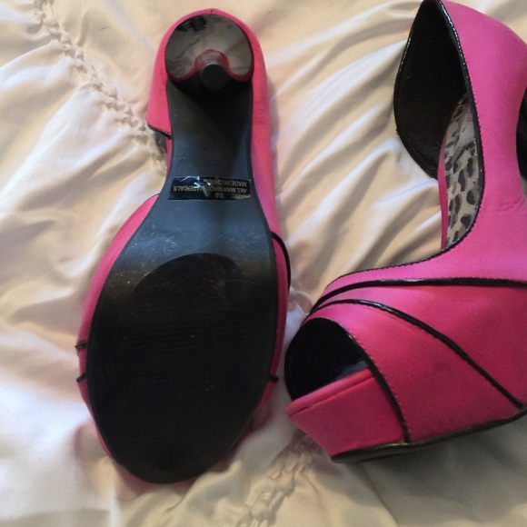 Pink heels - Picture 4 of 4