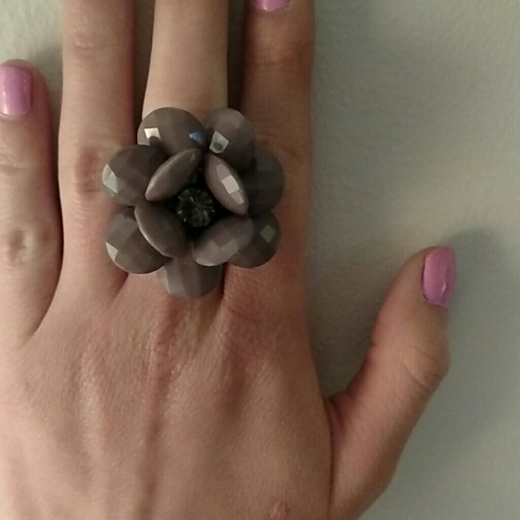 Gray/shimmery flower ring