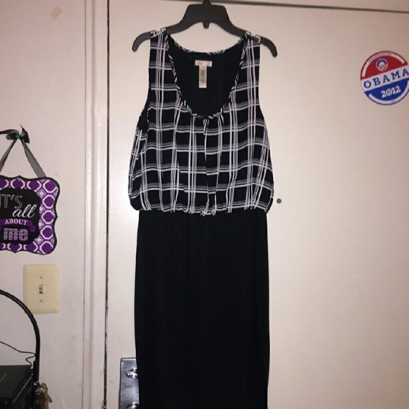 Black/White Dress ~ sz Lg