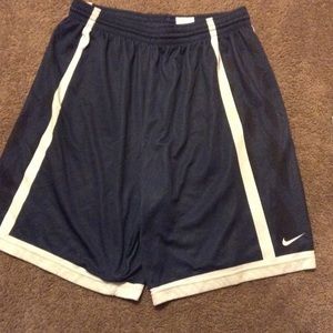 XXL Nike shorts