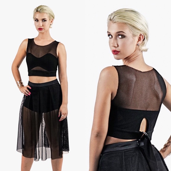 Black Mesh Crop Top - Picture 3 of 4