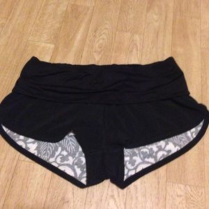 Lululemon paddle board shorts