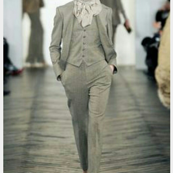Ralph Lauren Womens Suit