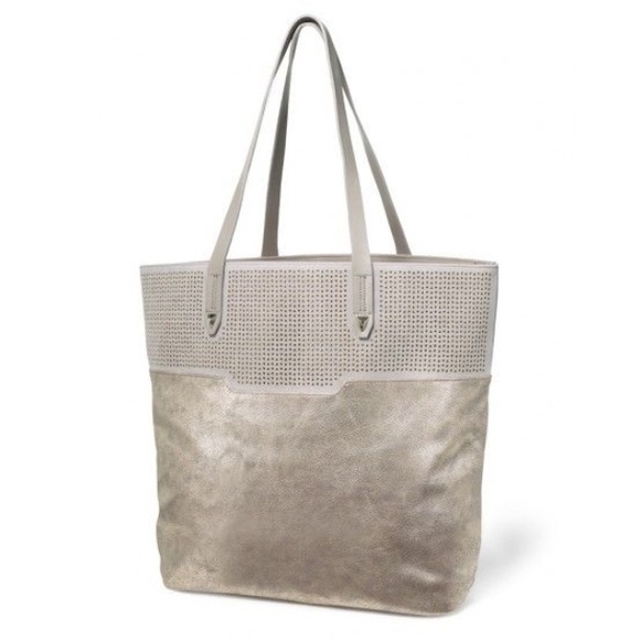 stella and dot tote