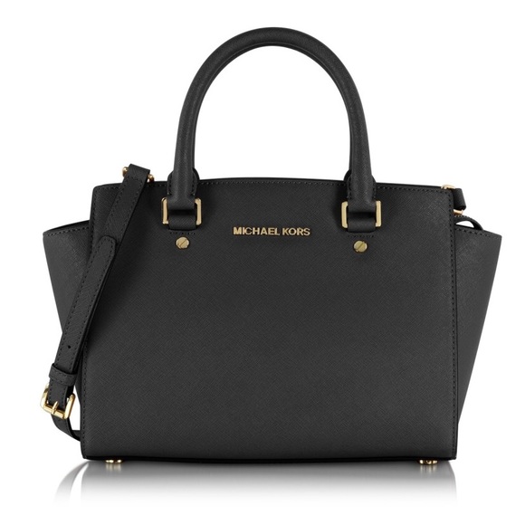 Michael Kors Handbags - Michael Kors Black Leather Bag