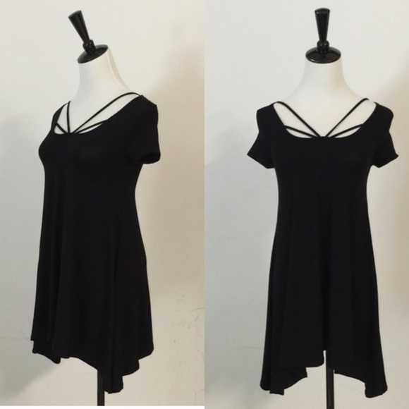 SOLD OUT || Black front caged dress - Picture 3 of 4