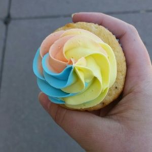 Meet your Posher, Michelle