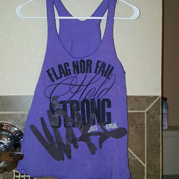 Flag Nor Fail tank