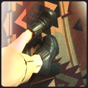 90's faux leather heeled platform shoes