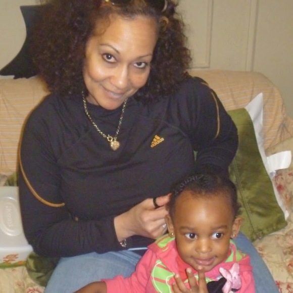 Meet your Posher, Lena - Picture 1 of 1