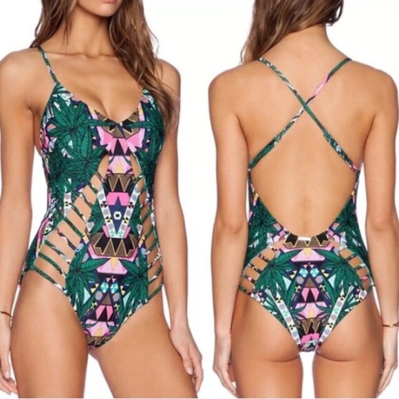 One piece swimsuit