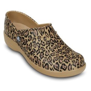 Leopard crocs