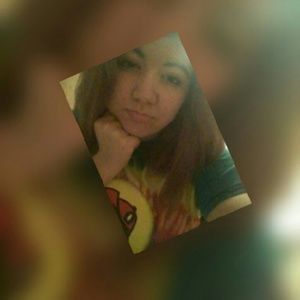 Meet your Posher, Alyssa