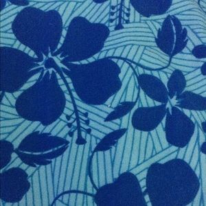 NWOT LulaRoe hibiscus OS leggings