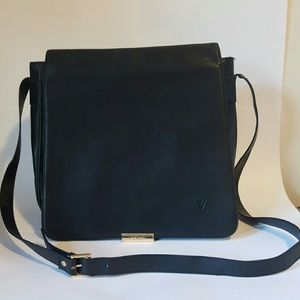 Authentic Louis Vuitton Saint Cloud Epi Bag