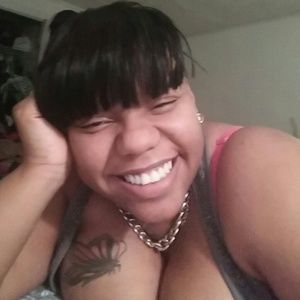 Meet your Posher, Danisha