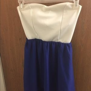 Blue and white strapless dress