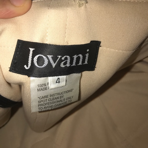 Beautiful JOVANI evening gown - Picture 7 of 7