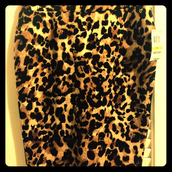 Thalia - Leopard print- Pencil skirt