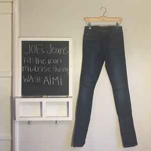 Joe's Jeans: the icon (mid-rise skinny), AIMI wash