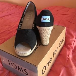 TOMS Wedges