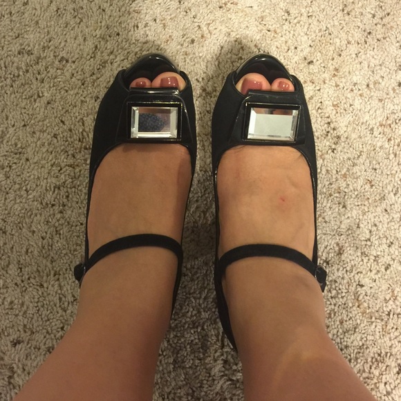 White House Black Market black heels - Picture 3 of 3