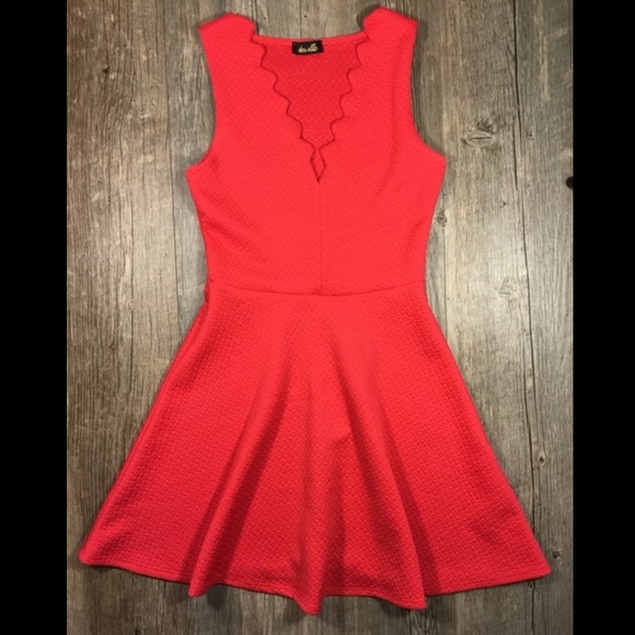 Dee Elle Dresses & Skirts - Coral pink texture scallop collar fit flare dress