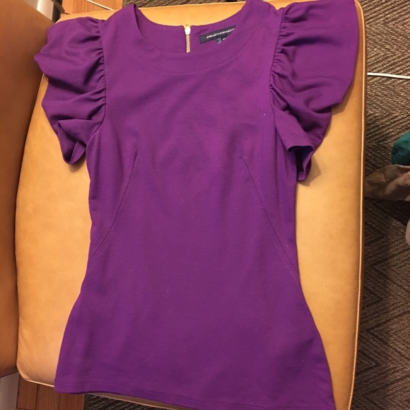 French Connection Top in Orchid w/exposed zipper