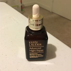 Estée Lauder advanced night repair serum