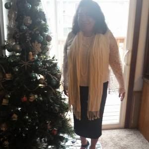 Meet your Posher, Lola