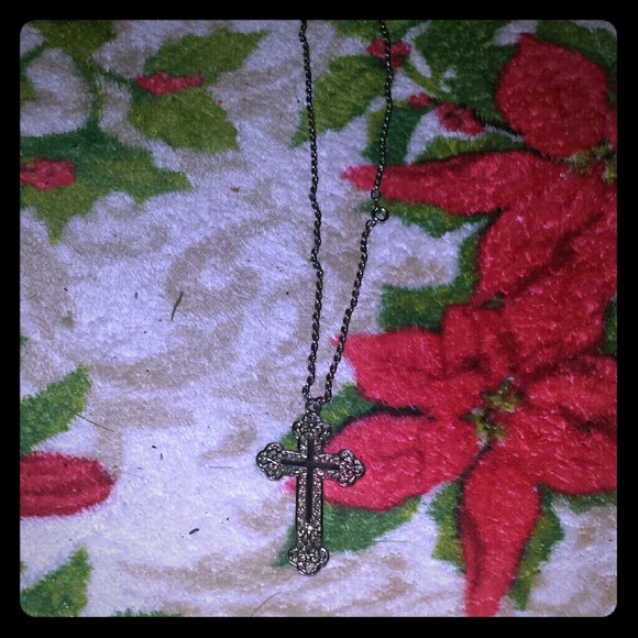 Necklace - Picture 1 of 1