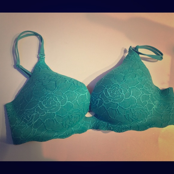 Victoria's Secret Very Sexy Push Up 38C