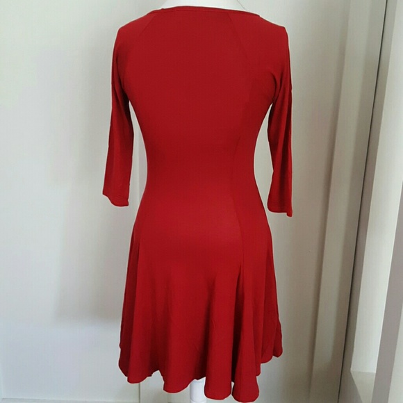 RED ROUND NECK FLARE SHAPE DRESS - Picture 3 of 3
