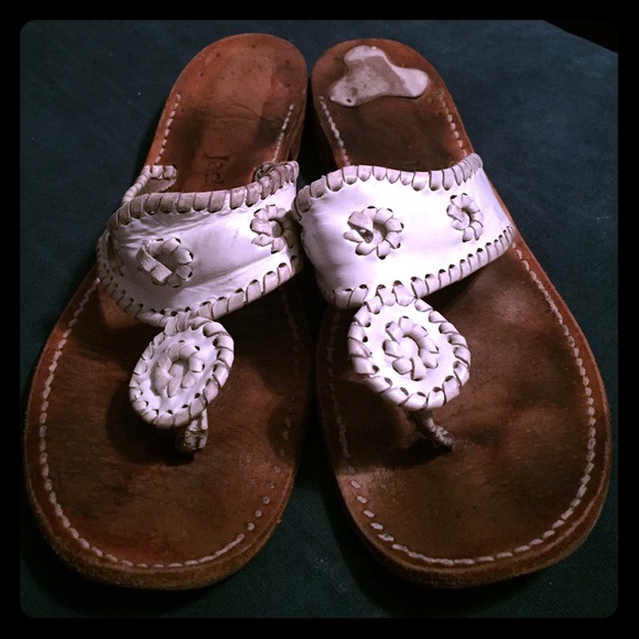 Super loved Jack Rogers white classic thongs-sz 10
