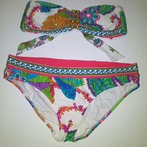 Beautiful 2 piece swimwear