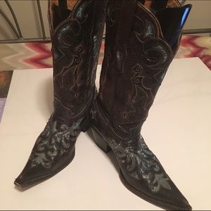 PRICE REDUCED - Brown and Turquoise Stetson Boots