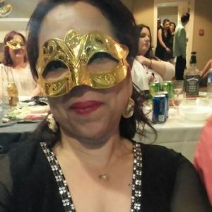 Meet your Posher, Celia