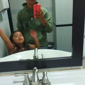 Meet your Posher, Selena