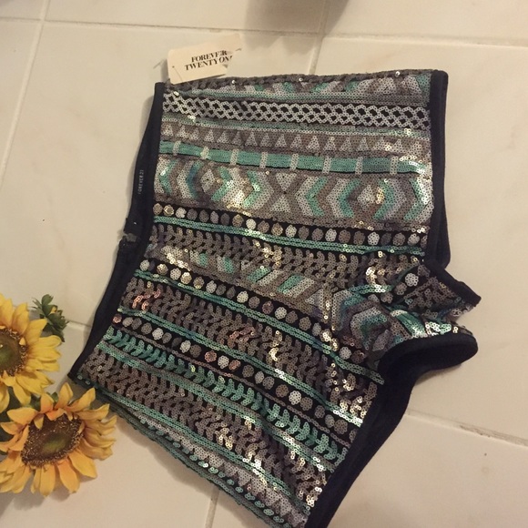 Forever 21 Pants - [Forever 21] Sequin shorts nwt