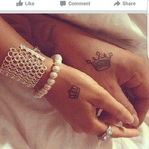 Meet your Posher, Claire