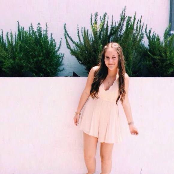 Meet the Posher Other - Meet your Posher, Lauren