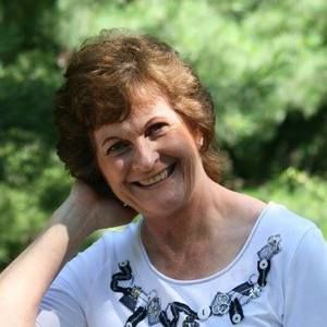 Meet your Posher, Evelyn