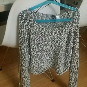 Cropped fuzzy white and navy sweater