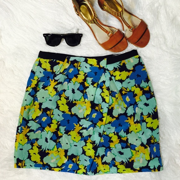 J. Crew Dresses & Skirts - J.Crew floral Skirt