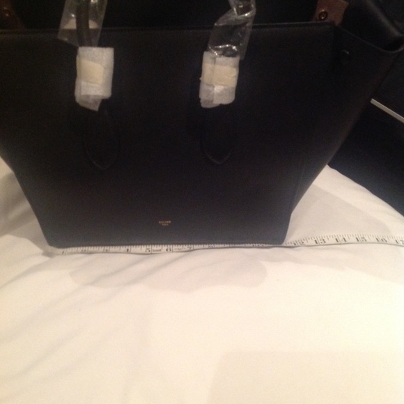 ‼️Sold‼️ Celine tie knot handbag