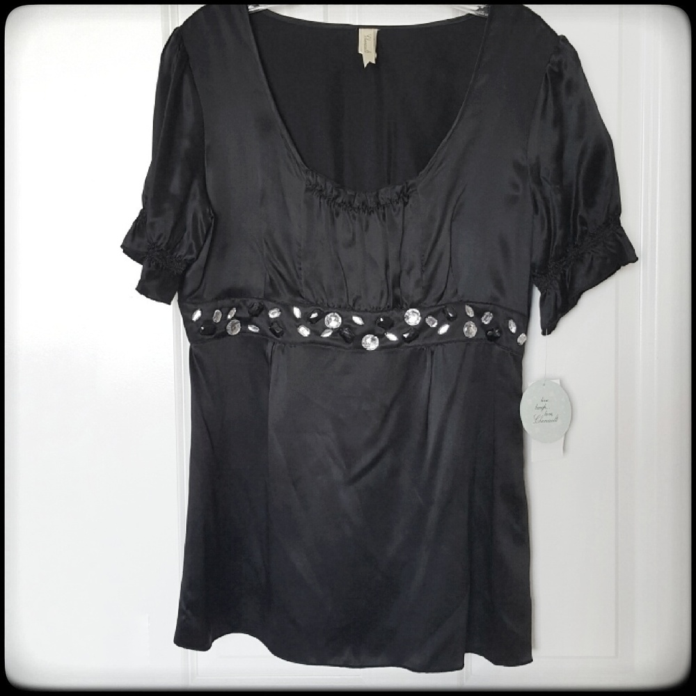 Black 100% silk short sleeve blouse NWT
