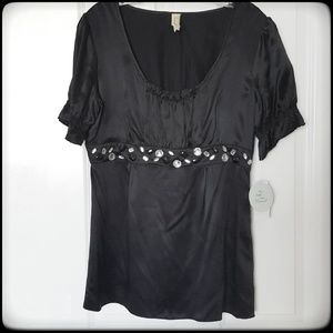 Black 100% silk short sleeve blouse NWT