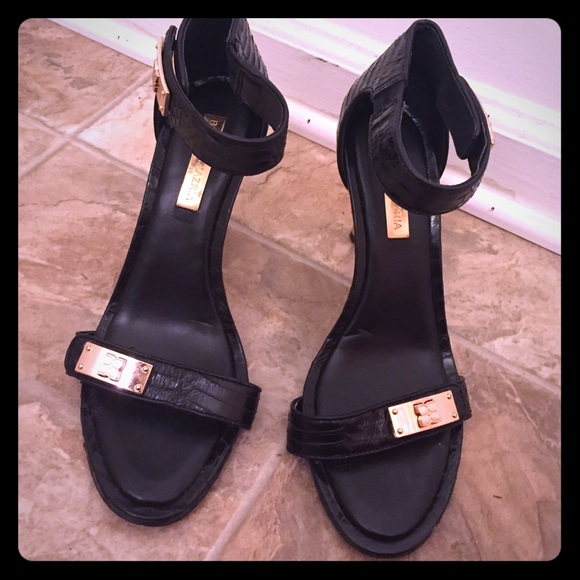 Bcbgmaxazria Shoes Bcbgmaxazria Vero Cuoio Black Heel Poshmark Mark nason vero cuoio boots size 11 men's. bcbgmaxazria vero cuoio black heel