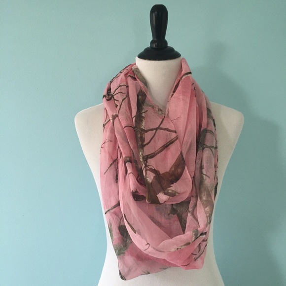 Accessories - Pink Camo Infinity Scarf